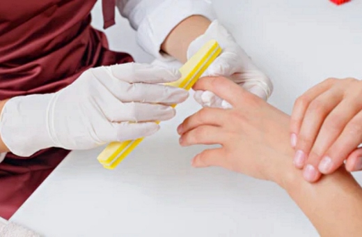 ゴム手袋でラテックスアレルギーが出る方へ｜原因と対策・おすすめの手袋を解説